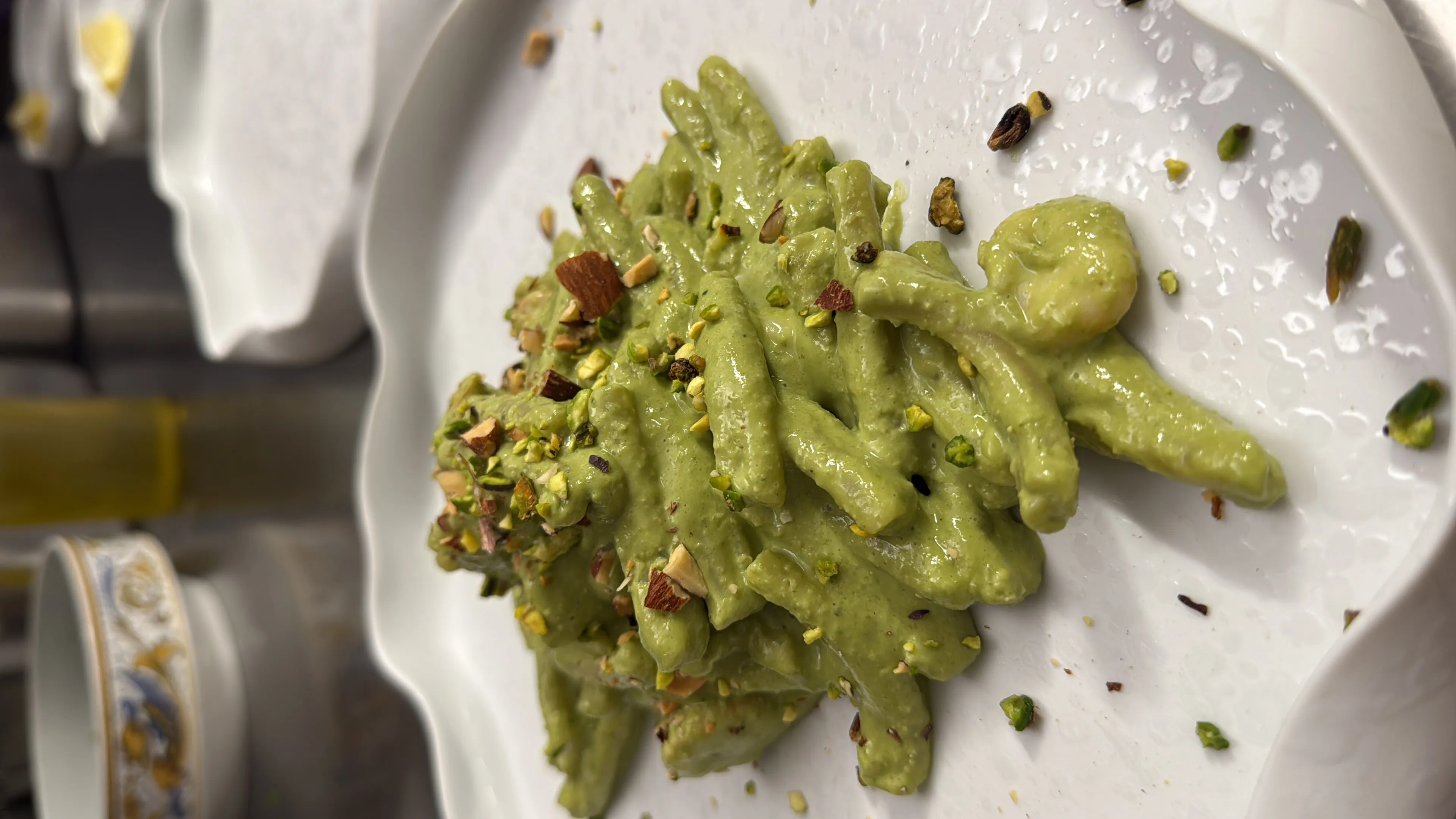 CASARECCE PESTO E GAMBERI